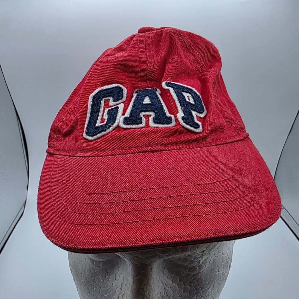 Baby Gap Medium Large Red Hat Cap Casual Outdoors Summer Cute Stretch